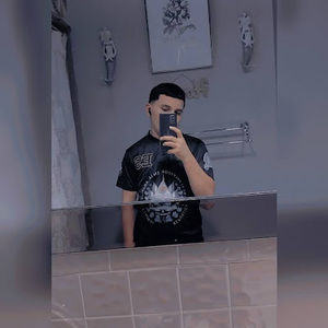 Meet your Posher, Jonathan